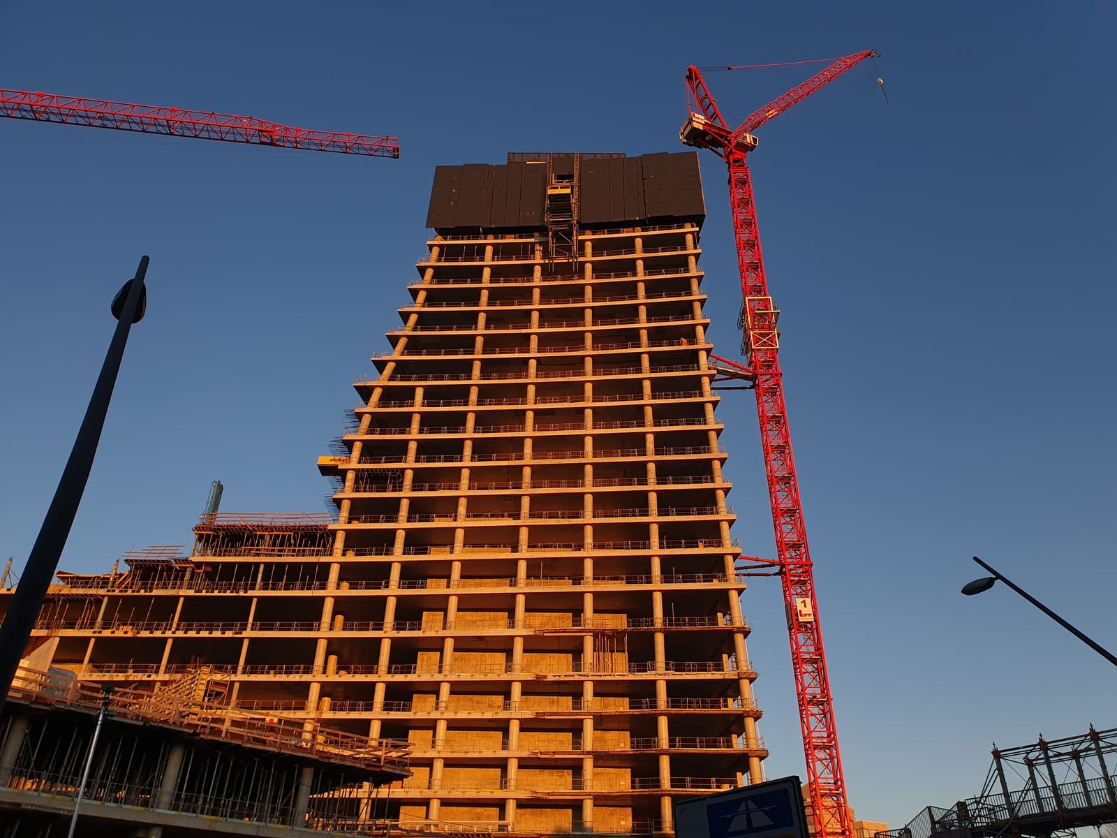 Problembaustelle Elbtower: Plädoyer für eine radikale Architekturwende (stern)